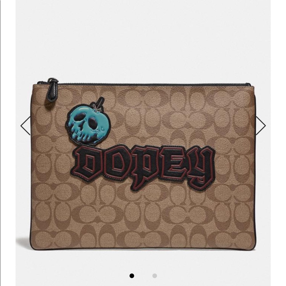 Dopey xl Clutch